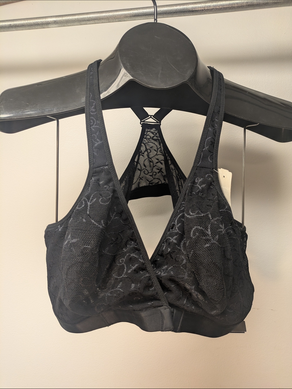 44B Black Lace Racer back Wireless Front Close V to Plunge Bralette Leading Lady